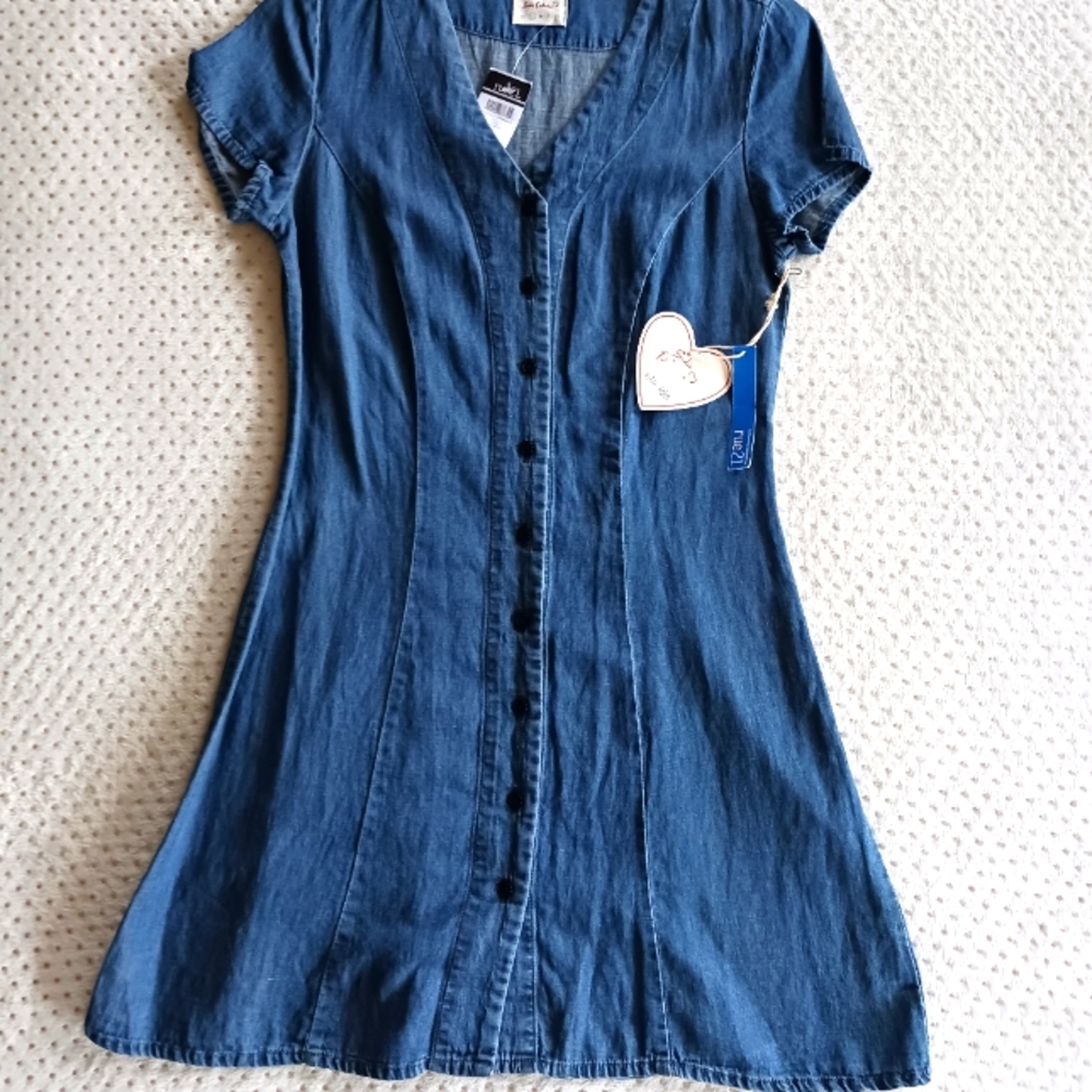 VTG Very cute button up Jean dress from Sadie Robertson collection Rue 21 - Picture 4 of 14